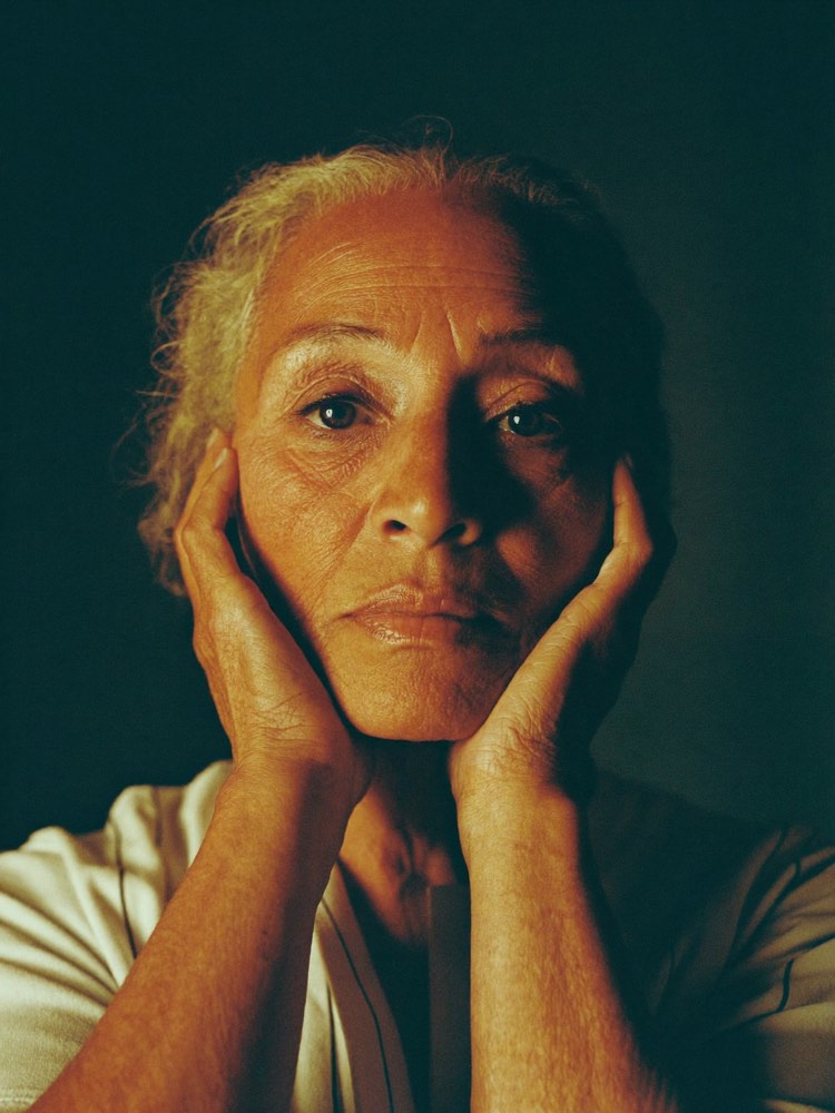 Retrato de mulher brasileira