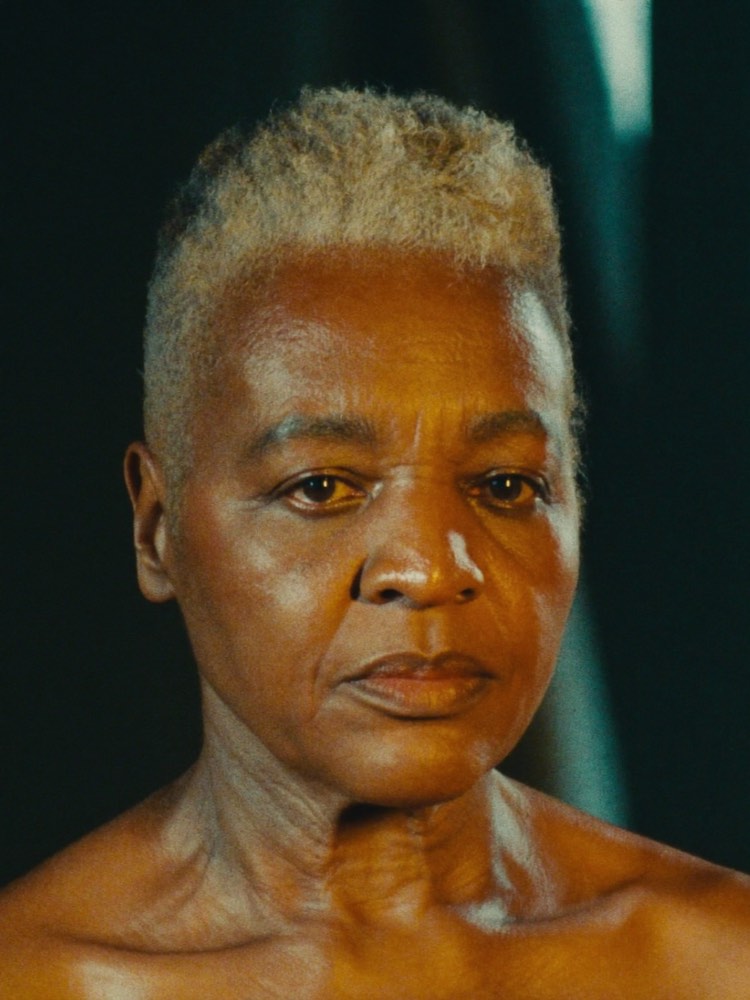 Retrato de mulher brasileira